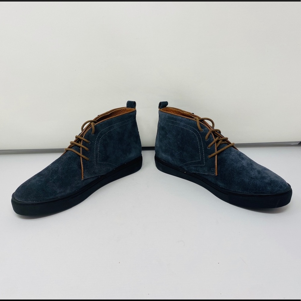 NIB*VENETTINI**Gray Suede Booties**US 5.5**$118 - Picture 6 of 8